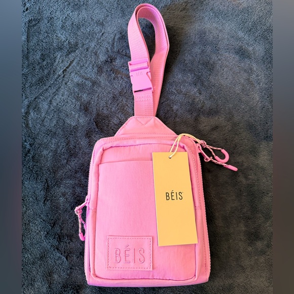 Limited Edition The Sport Sling in Berry - Picture 1 of 8